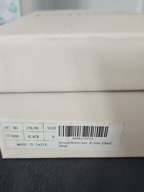 Black Women's Bunion-Friendly Heels